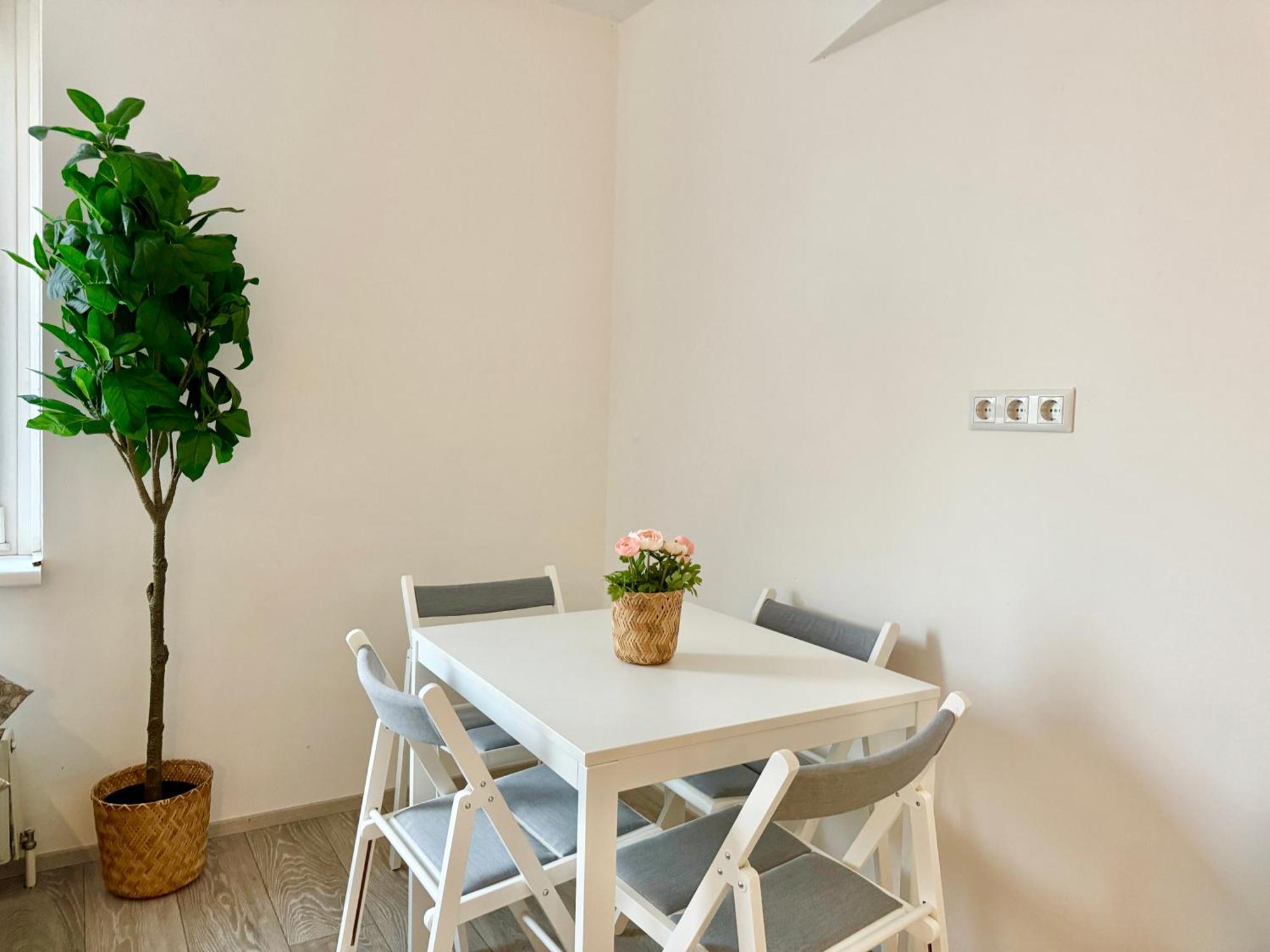 Stylish Schonbrunn Apartments With Free Parking Wiedeń Zewnętrze zdjęcie
