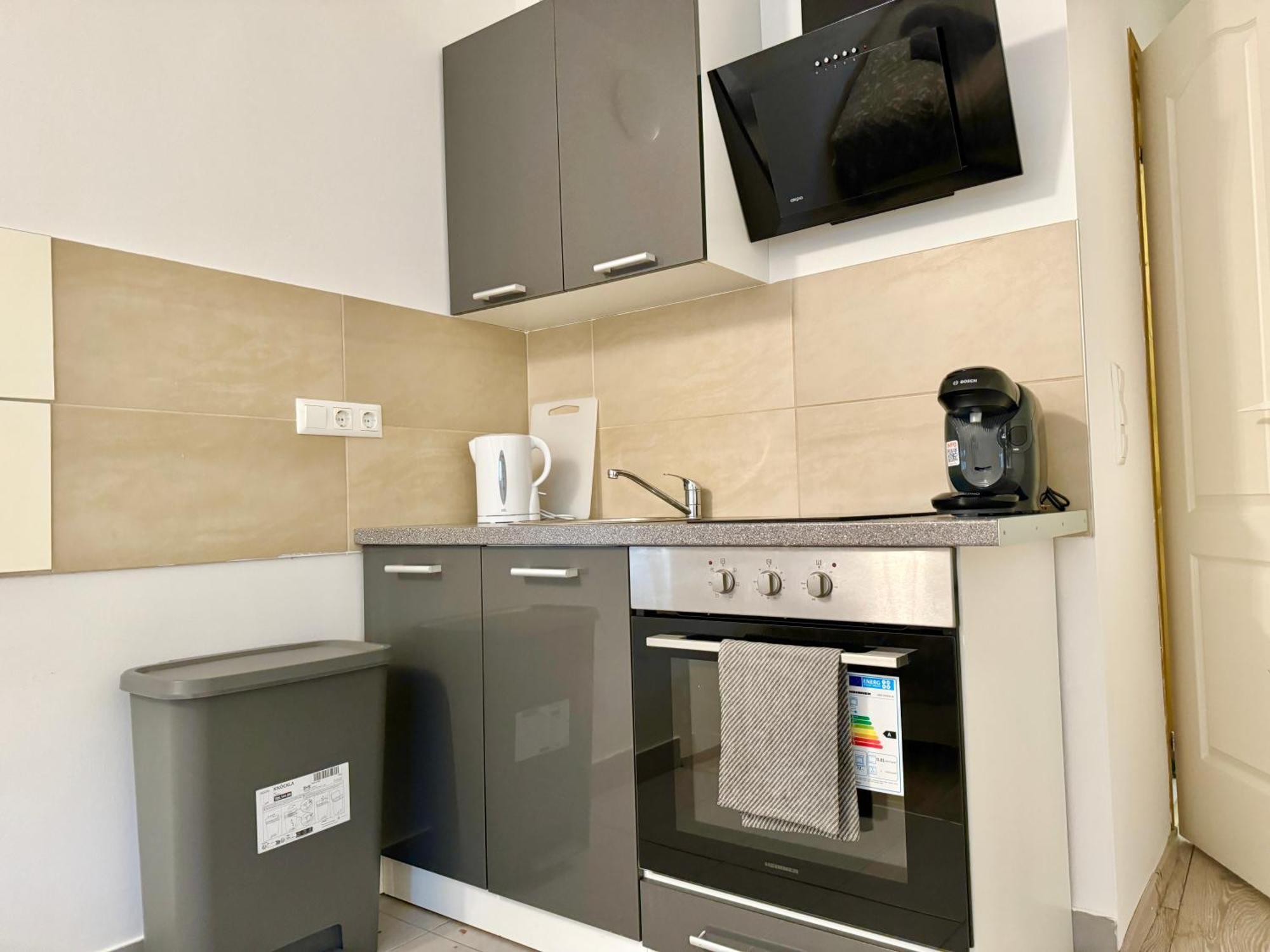 Stylish Schonbrunn Apartments With Free Parking Wiedeń Zewnętrze zdjęcie